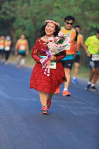 BIB: 082
                            <button type="button" onclick="openModal(8364957)" class="btn btn-primary btn-sm float-right btn-popup" data-toggle="modal" data-target=".modal-high-quality">
                        <i class="fas fa-shopping-cart"></i> Add to Cart
                    </button>
                                            <button type="button" onclick="isThisMe(8364957, true)" class="btn btn-success btn-sm float-right btn-popup btn-isme hidden" data-toggle="tooltip" data-placement="bottom" title="นี่คือรูปของคุณใช่ไหม คลิกที่นี่เพื่อเอาเข้าอัลบั้ม">
                        <i class="fas fa-plus"></i> Add to album
                    </button>
                    <button type="button" onclick="isThisMe(8364957, false)" class="btn btn-warning btn-sm float-right btn-popup btn-isnotme hidden">
                        <i class="fas fa-ban"></i> Remove from album
                    </button>